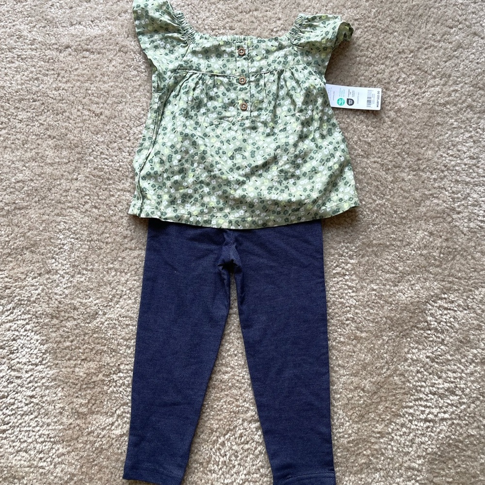 Carter’s flower green white and set.